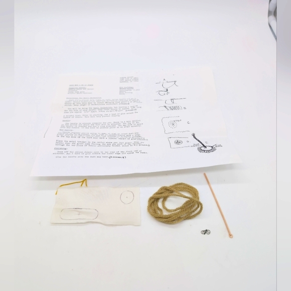 Vintage Sondra Knight Dust Mop Kit Dollhouse Accessories - Picture 3 of 3